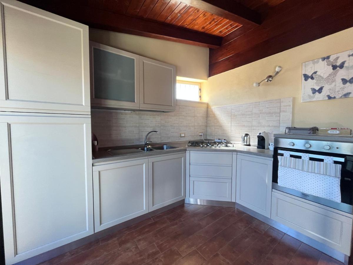 Mansarda In Centro Apartment Capri Leone Bagian luar foto